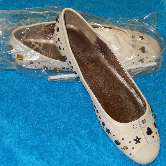 dani black Shoes - dani black ivory jeweled flats - NWT - SALE!
